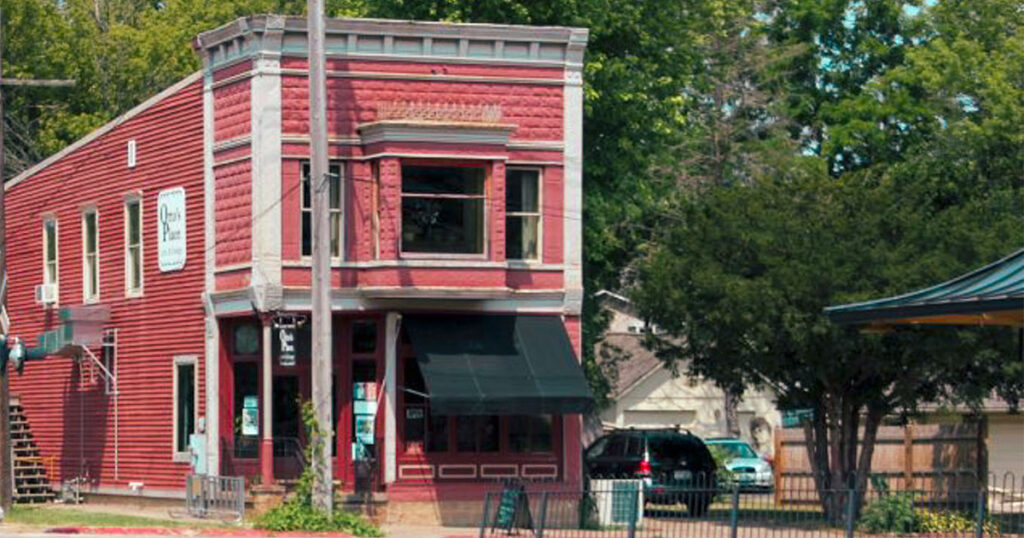 Otto's Place Restaurant Exterior, current day.